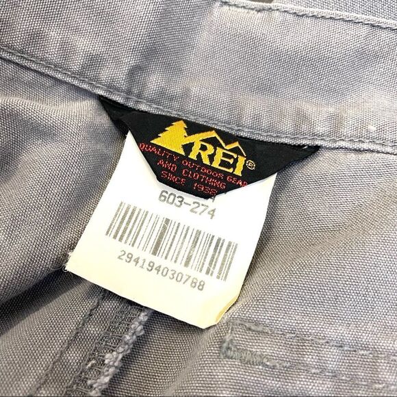 Vintage REI Beer Can Shorts - Picture 3 of 13